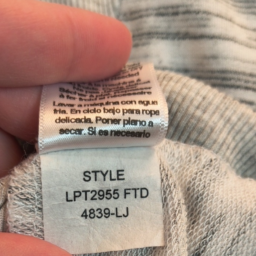 Ink Love And Peace Women's Zip Cowl Neck Gray Long Sleeve Top Size L - Picture 9 of 11